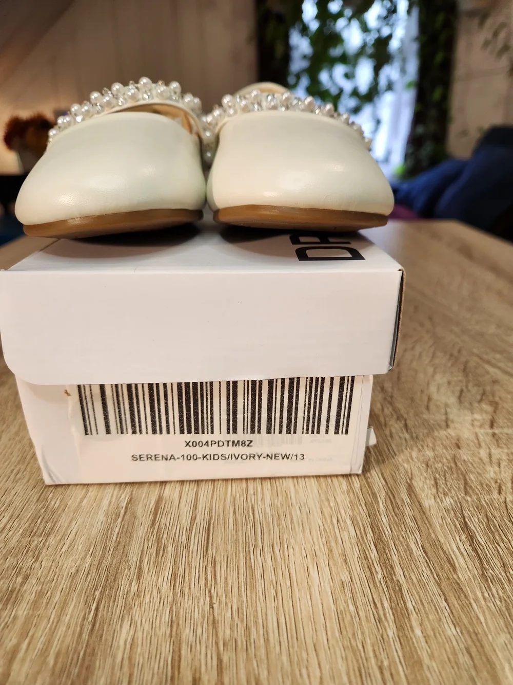 Dream Pairs Little Kid Serena-100-Ivory Girl's Mary Jane ballerina flat shoes.